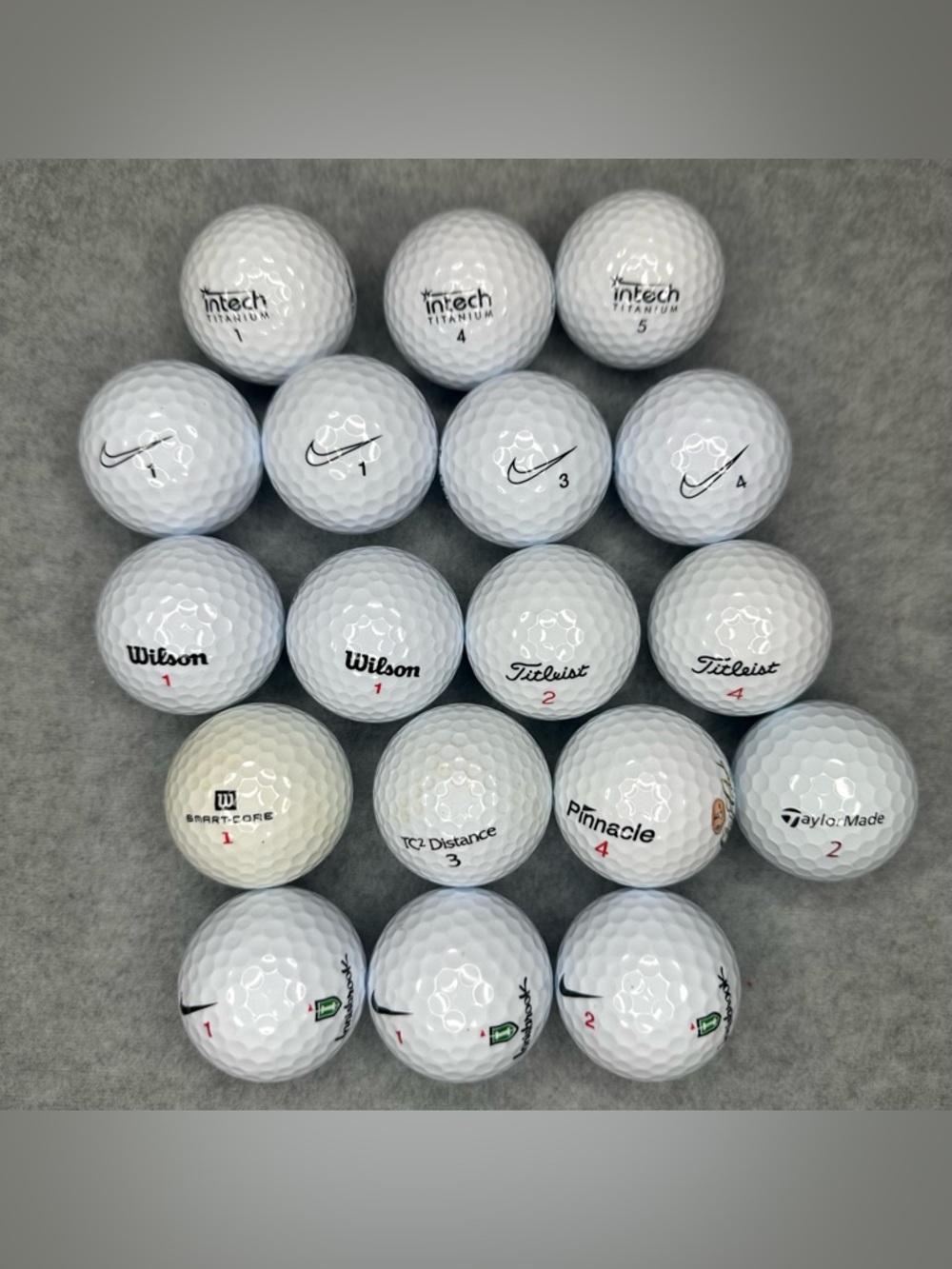 Lot of 18 Used Golf Balls – Nike, Titleist, TaylorMade – Good Preowned Condition